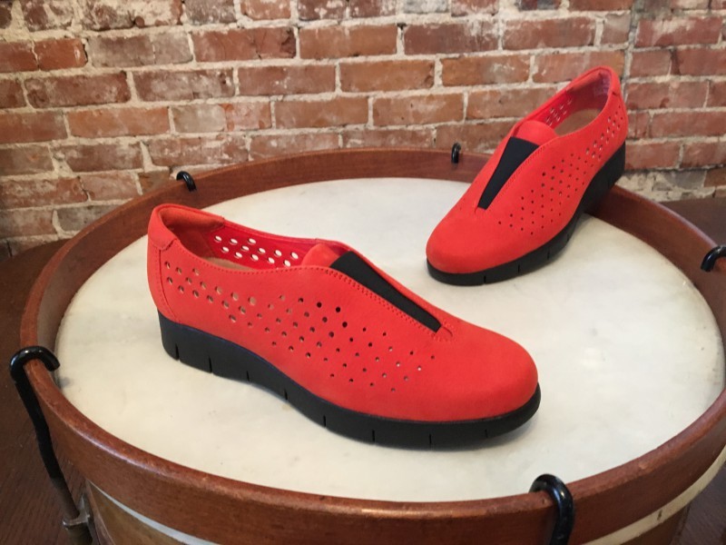 Clarks Artisan Rojo Naranja Nubuck perforado Daelyn cumbre Sin Cordones Mocasín Nuevo Clarks Clarks Clarks Artisan Rojo Naranja Nubuck perforado Daelyn cumbre Sin Cordones Mocasín Nuevo mejor opcion