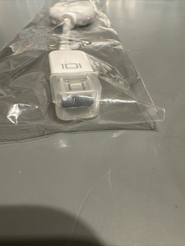 Apple Mini-VGA to VGA Adapter Sealed - Picture 2 of 3