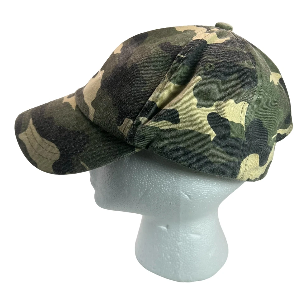 Boné bordado camuflado jovem e imprudente Y&R Los Angeles Strapback - Imagem 4 de 4