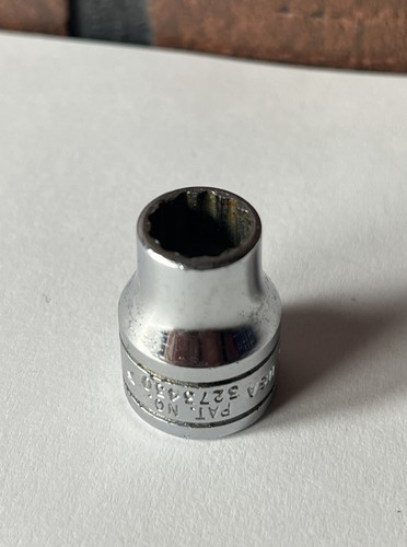 SNAP ON TOOLS SAE 3/8" DRIVE 11/32" 12 POINT SOCKET F111 Vintage Free shipping - Picture 8 of 16