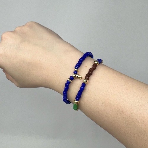 NEU Set 2 Perlen Seepferdchen blau Handarbeit elastische Armbänder - Bild 3 von 3