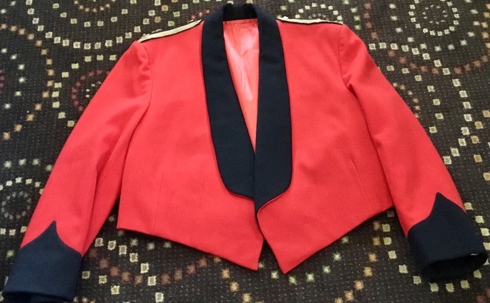 Picture 10 of 24