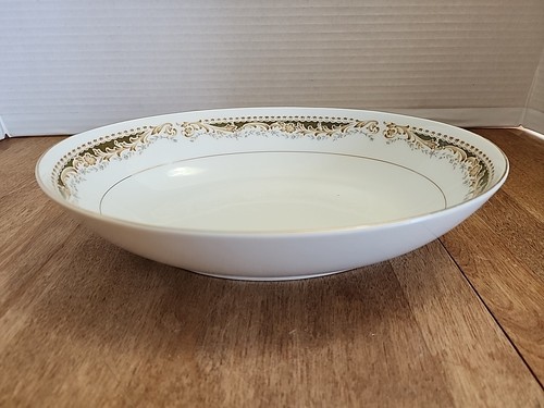 Vegetable Serving Bowl Fine China of Japan Queen Anne Pattern 10-1/2" Wide 8"... - Picture 4 of 9