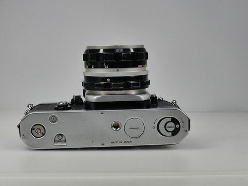 NIKON F2S WITH DP-2 HEAD 35MM FILM MANUAL CLASSIC SLR CAMERA + 50MM F2 LENS 88 - Picture 4 of 6