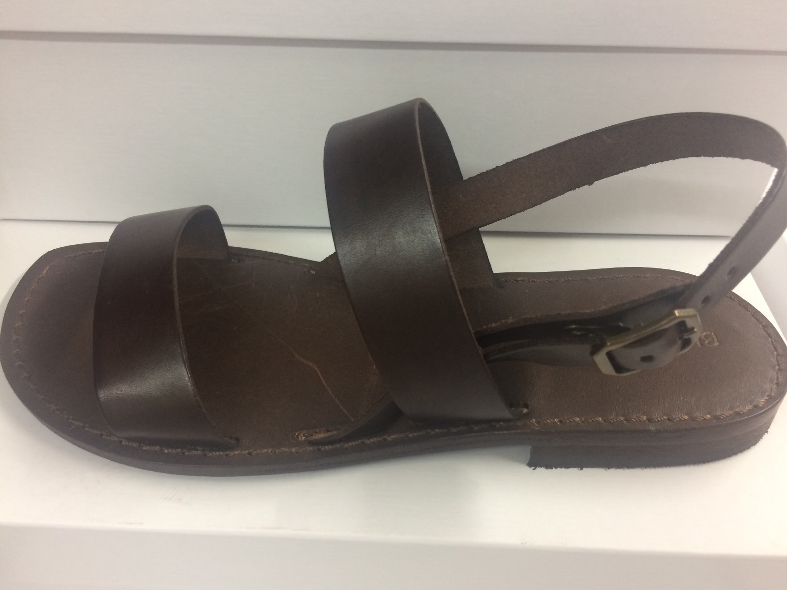 Sandali e scarpe per il mare da uomo SANDALI 4031 SCARPE CIABATTE UOMO FIBBIA CINTURINO ARTIGIANALI CUOIO SCURO Sandali e scarpe per il mare da uomo SANDALI 4031 SCARPE CIABATTE UOMO FIBBIA CINTURINO ARTIGIANALI CUOIO SCURO
