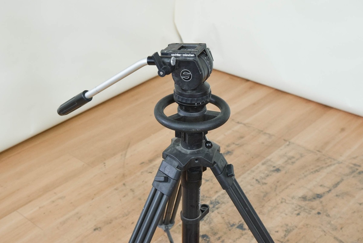 Sachtler-München Video 14 Fluid Head with Tripod CG00NT2 | eBay Sachtler-München Video 14 Fluid Head with Tripod CG00NT2 | eBay