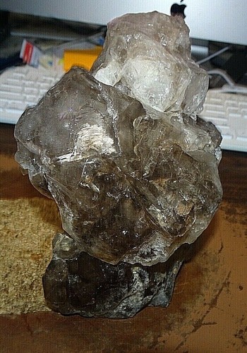 LG. ALLEGATOR QUARTZ CRYSTAL CLUSTER GEODE BRAZIL CATHEDRAL LAMP LIGHT; SMOKY - Picture 4 of 5