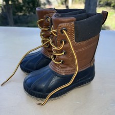 GAP Baby Toddler Boys/Girls 5T / 6T Thinsulate Waterproof Duck Boots