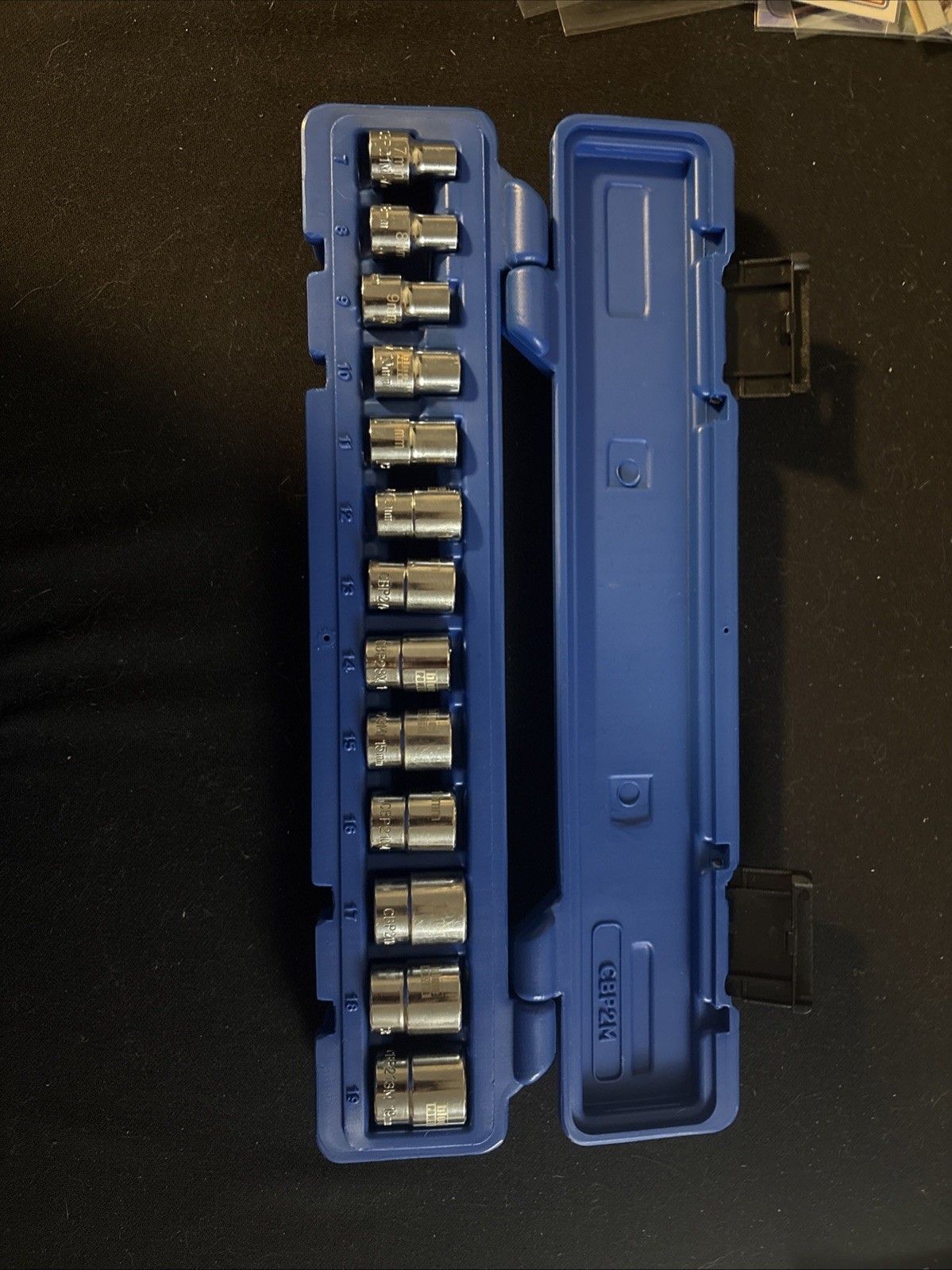 Picture 1 of 3
