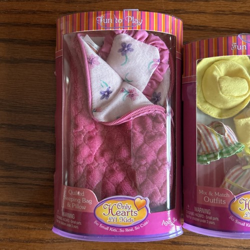 Only Hearts Club L'il Kids Puppe, KRISTY Pet White Rabbit, Outfits & Schlafsack - Bild 2 von 6