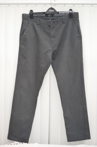 Next Slim Fit Chino Hose Gr. 36r sehr guter Zustand