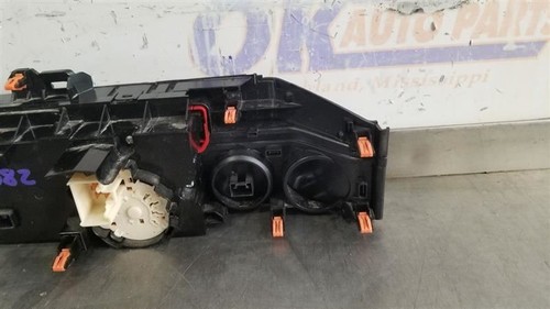 18 2018 TOYOTA TACOMA MANUAL TEMPERATURE HVAC CLIMATE CONTROL PANEL - Picture 8 of 12