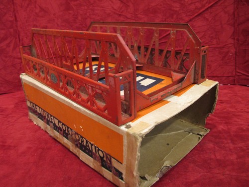 Lionel Postwar #270 Red Single Span Bridge w/ Original Box - Picture 6 of 14