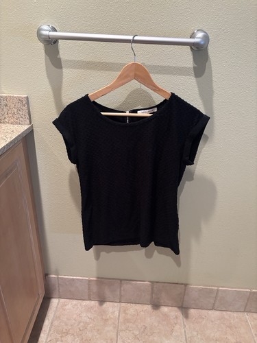 Camisa mujer rosa y oliva negra manga corta. Es una talla pequeña. - Imagen 3 de 8