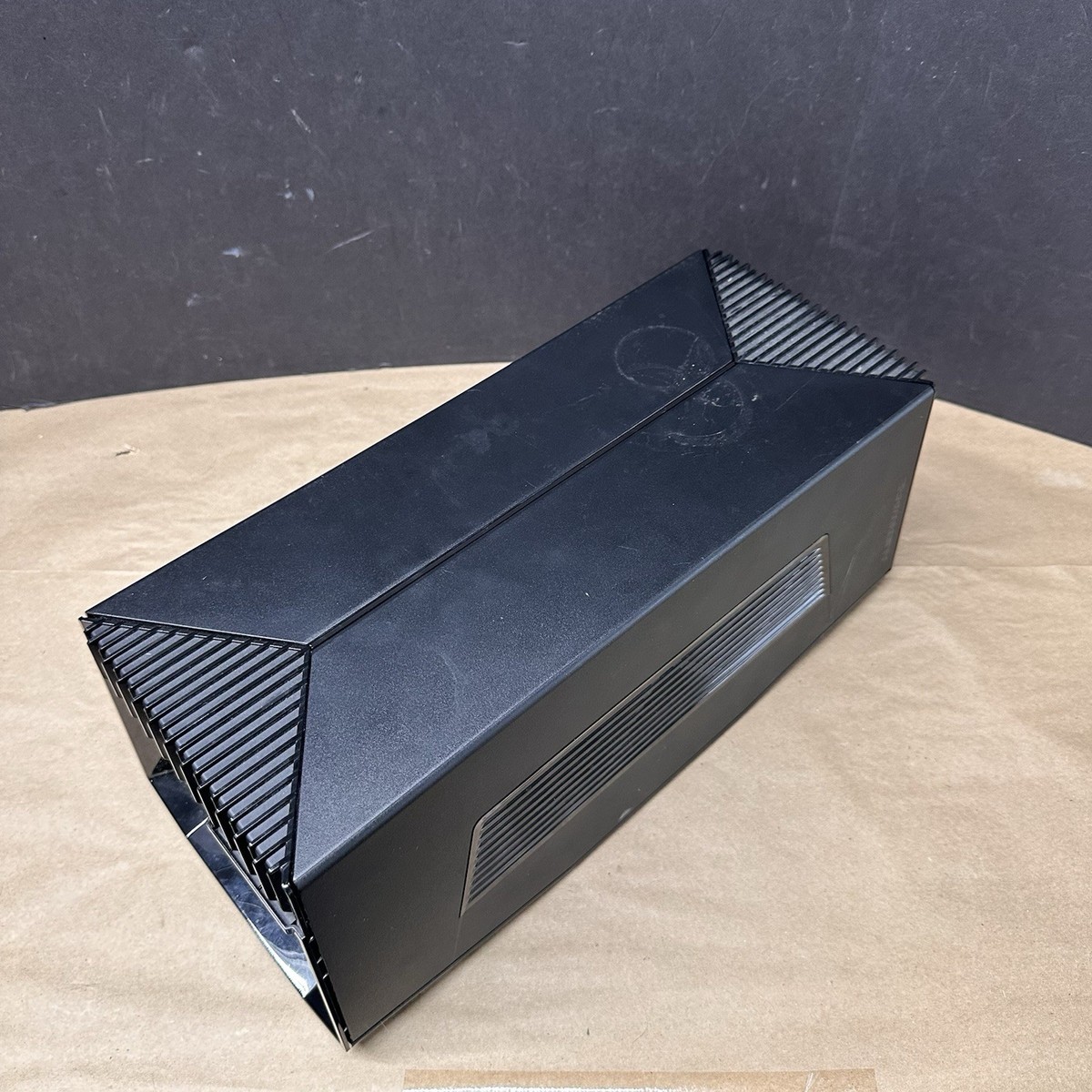 Alienware Graphics Amplifier Z01G External GPU Enclosure