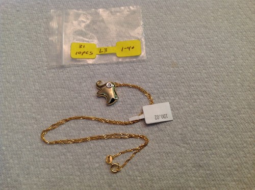 14K YELLOW GOLD ELEPHANT DESIGN PENDANT WITH DIAMOND - Picture 4 of 4