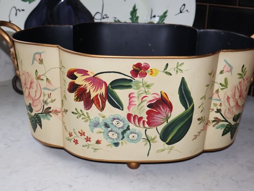 Jeanne Reed's Williamsburg VA bemalt Floral MITTELSTÜCK SCHALE Griffe 17"x12"x8" - Bild 3 von 10