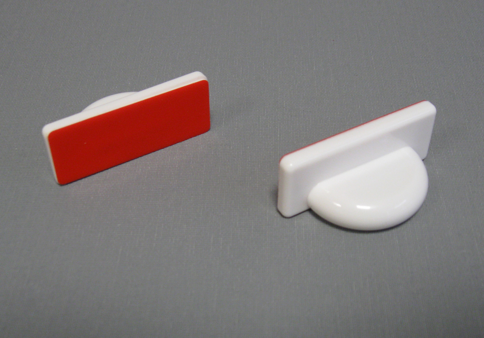 ps QUICKFIX-Magnethalter Klebemagnet (2 Stück) für Jalousien-Unterleisten