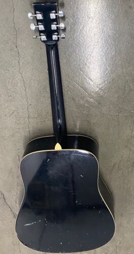 Guitarra acústica firmada por Cheech Marin y Tommy Chong BAS Beckett holograma - Imagen 6 de 13