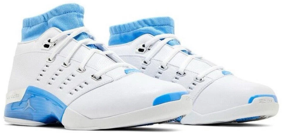 Jordan 17 Retro SP 2024 bajo UNC