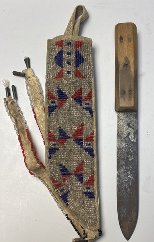 Antike ca 1870er Jahre Sioux Perlen Messerscheide (Büffel) + Messer - Bild 1 von 5
