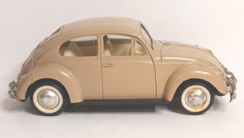 Volkswagon VW Beetle Diecast Vintage Friction Drive Front Wheels Works Hong Kong - Picture 2 of 9