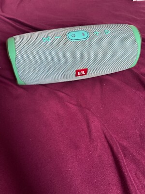 JBL charge 4 in türkis/ gebraucht/ keine schäden/ minimale Gebrauchsspuren 