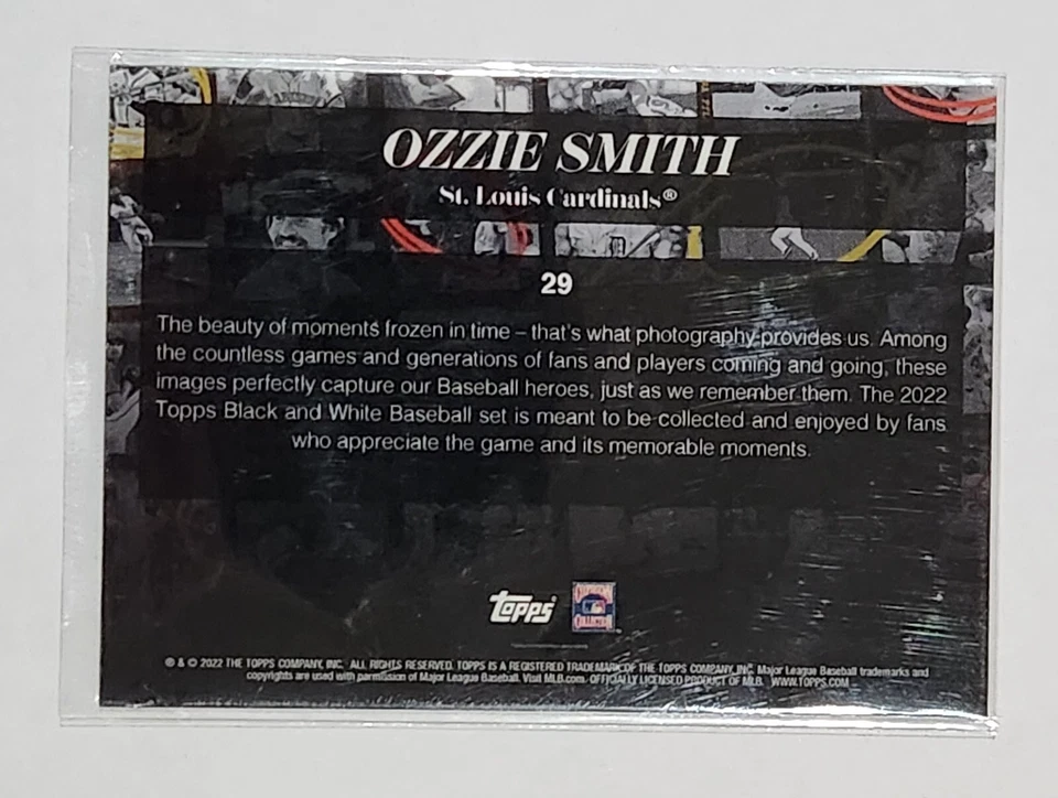 2022 Topps Black and White OZZIE SMITH #29 CARDINALS HOF!!! - Image 2 of 2