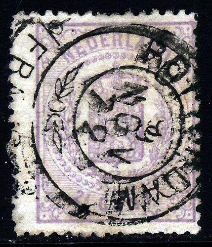 NETHERLANDS 1869 2½c. Lilac "Arms" Small Holes Perf 13¼ SG 62A VFU - Picture 1 of 2