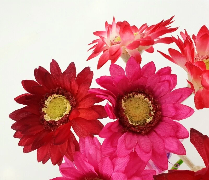 Gesteck Topfblume Gerbera Rosa Pink Kunstblumen Keramikgefäß rund Dekoration - Bild 4 von 4