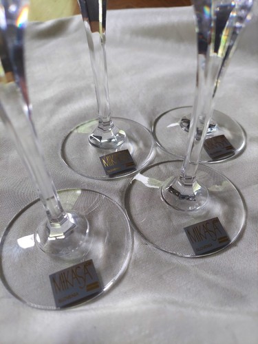 Set of 4 Mikasa Windlass SLOVENIA Crystal Water Wine Glasses Discontinued NWT - Picture 5 of 8