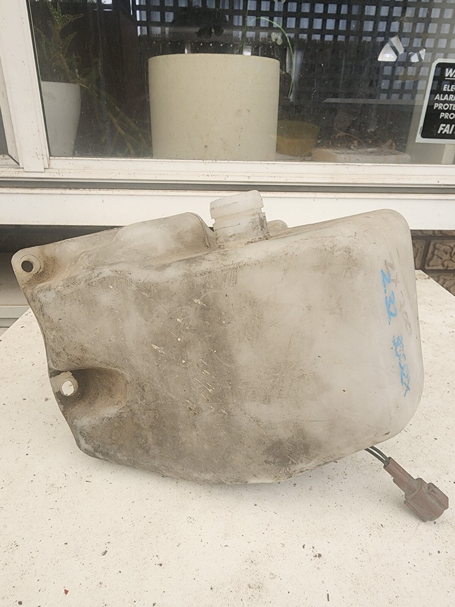 NOśWEA touch_bottle Amazon.com: Water Tech Pool Blaster Nose Cap with Blue Lock