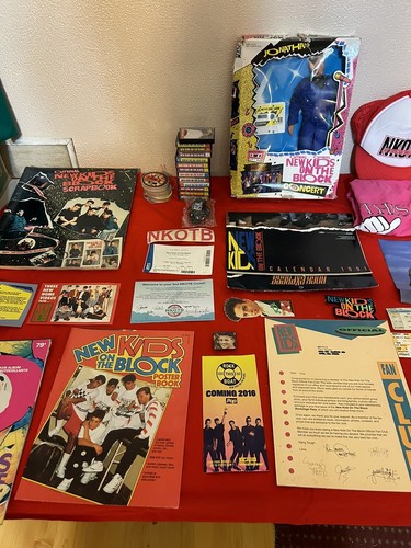 65 Piece NKOTB Memorabilia Collection Lots of Unique items - Picture 3 of 24