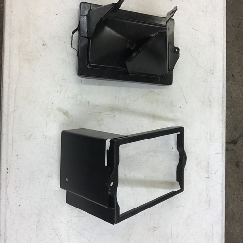 Corvette 1963-1967 battery box - Picture 2 of 5