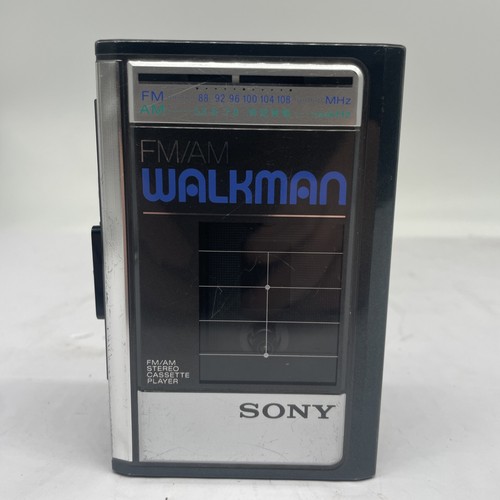Überholte Sony WM-F41 FM/AM Kassette Walkman *GETESTET FUNKTIONIERT NEUE RIEMEN