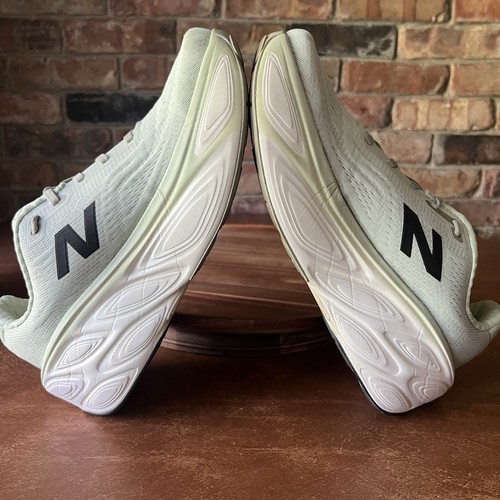 New Balance More V5 Women's 10 Max Cushioned Green Road Running Shoes Sneakers - Picture 15 of 24