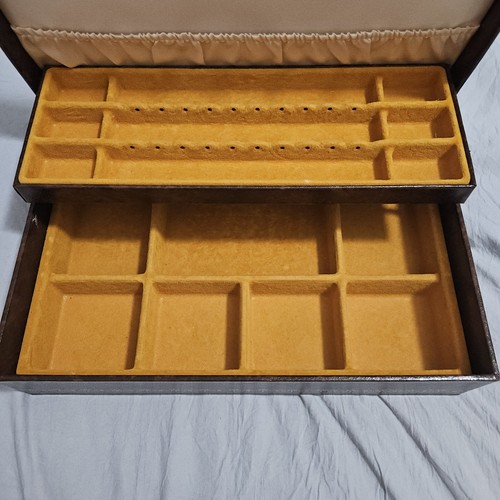 Vintage Ohrringe braun 2 Etagen Mele Stil Lagenlook Schmuckkästchen Gold Samt sauber - Bild 3 von 10