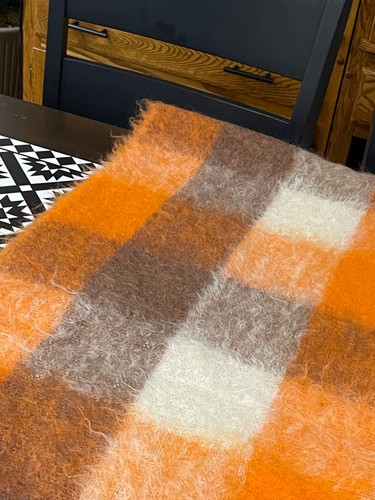 Manta de colección Hudson's Bay HBC 100 % mohair hecha en Escocia 64" x 49" - Imagen 5 de 7