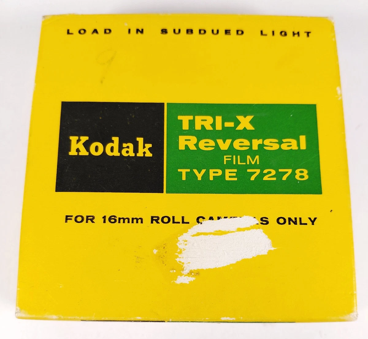 フジカラー　REVERSAL FILM RT125 16mm フィルム　セット 16mm Film - Double Perf - Ektachrome Color Reversal 100D - 100 ft