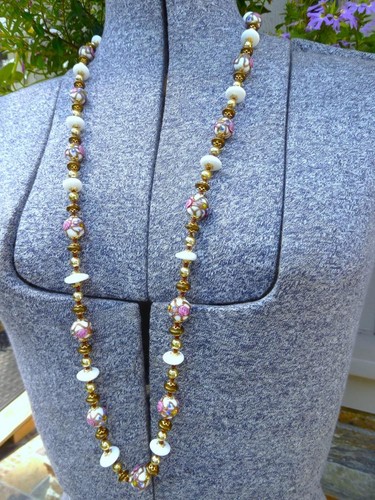 VINTAGE VENETIAN MURANO WHITE WEDDING CAKE GLASS BEADS NECKLACE 35"L PINK ROSE - Picture 5 of 10