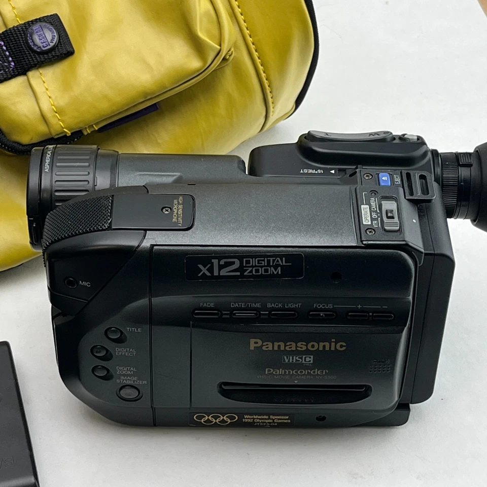 Panasonic Palmcorder NV-S500 – VHS-C Kamera – Komplettset mit Rucksack - Bild 2 von 4