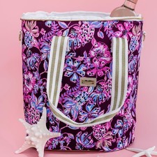 Lilly Pulitzer Deluxe Wine Carrier NWT