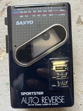 Sanyo Sportster Walkman  MGR-87 AM/FM STEREO CASSETTE Working