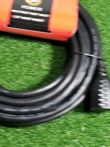 Hosa PWX-425 14-gauge NEMA 5-15P to NEMA 5-15R Power Extension Cord - 25 foot - Picture 6 of 7