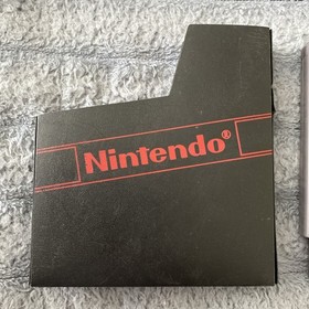 Low G Man The Low Gravity Man Nintendo NES 1990 Cartridge And Sleeve