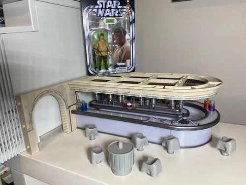 Star Wars Vintage Collection HasLab Cantina Bar & Distillery, CARDED WUHER