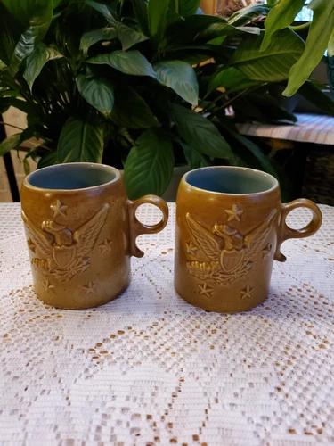 Vtg Chatham Pottery Mugs Bicentennial Eagle Stars Turquoise Brown Speckled  