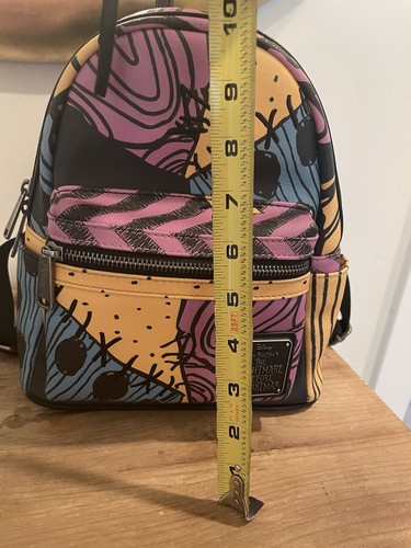 LOUNGEFLY DISNEY NIGHTMARE BEFORE CHRISTMAS SALLY 25 YEARS BACKPACK LIMITED - Picture 2 of 16