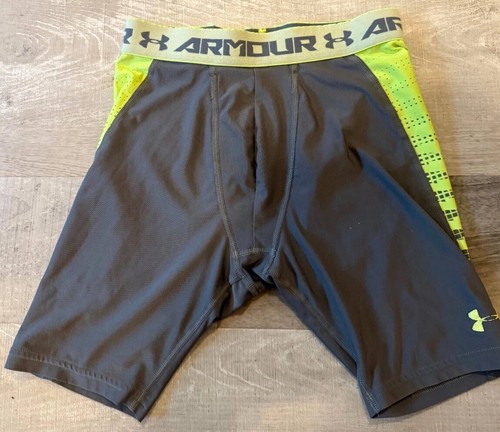 Under armour Compression Shorts Boys Medium Gray HeatGear Fitted Elastic Waist