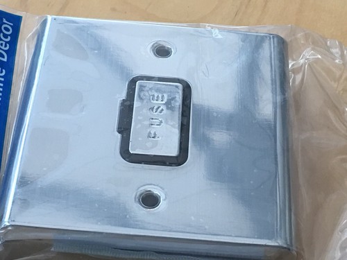 Deta SD1360CHB 13A Fused Spur Connection Unit Chrome - Black insert - Picture 3 of 3